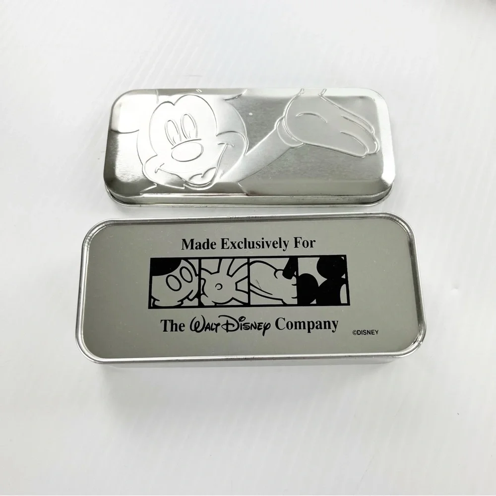 Walt Disney Mickey 2 Tone Embossed Leather Band Wristwatch Watch AS IS
